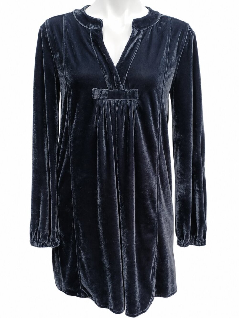 Small Tunic dress. Long sleeve, v-neck, velvet/velour blouse. Shirtdress. Casual